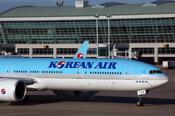 Korean Air 777-300ER